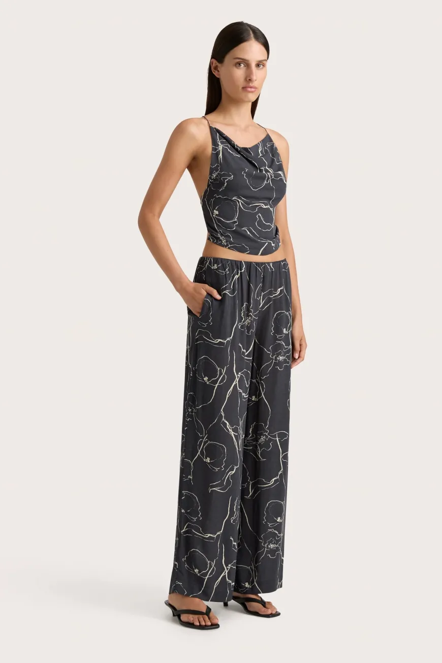 Aurelie Pant Calla Charred Navy